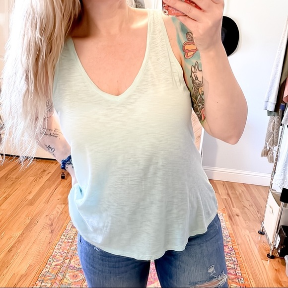 EXPRESS | One Eleven Slub V Neck Lightweight Tank Top Blue - Picture 1 of 5